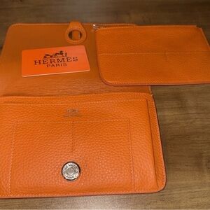 Hermes Paris Dogon Duo Bifold Long Wallet Orange Leather Clutch Silver Hardware